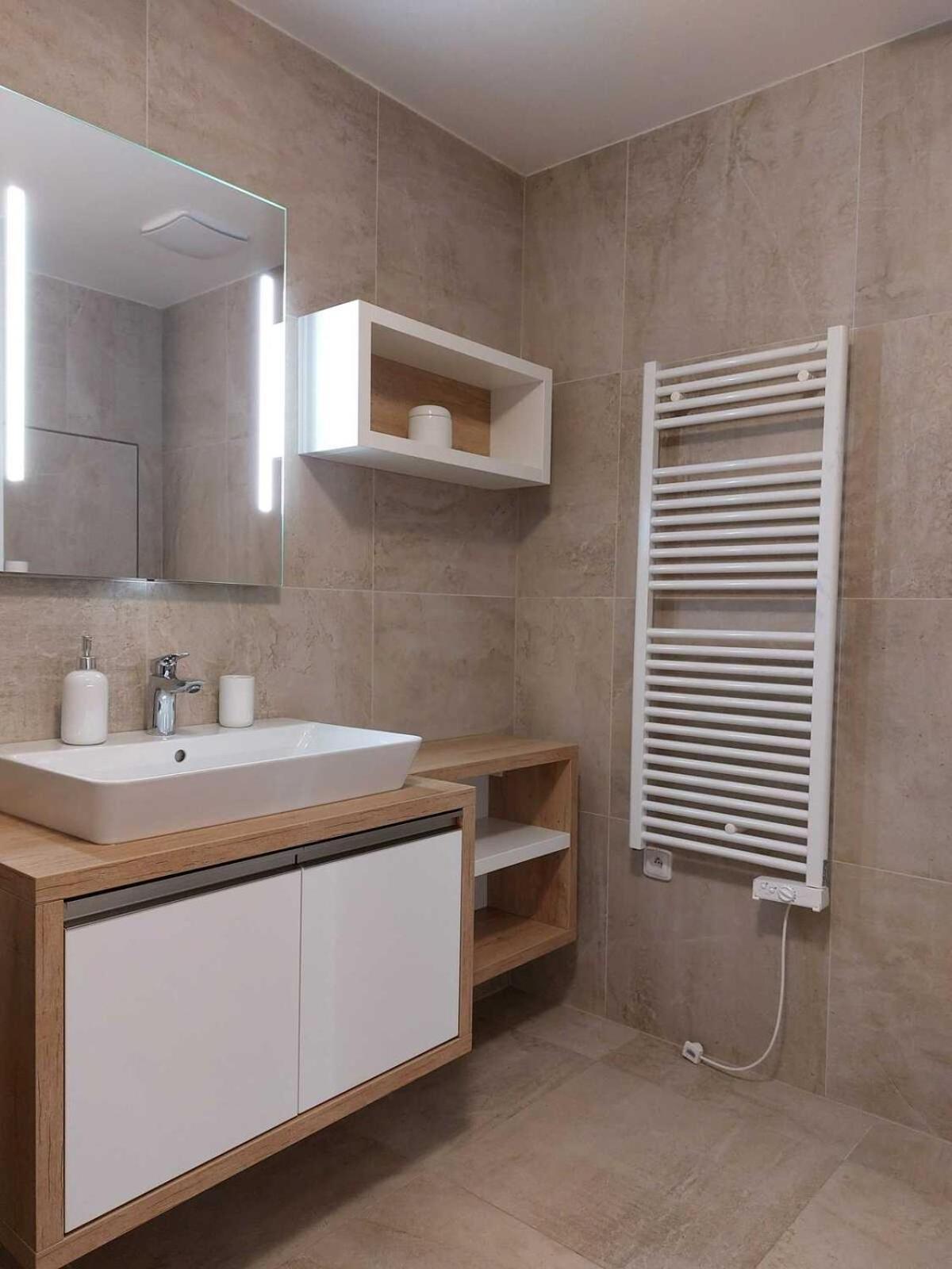 Apartmany Neta Velke Karlovice, Polansky Dvur Exteriör bild