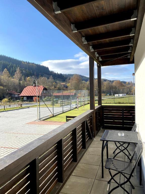Apartmany Neta Velke Karlovice, Polansky Dvur Exteriör bild